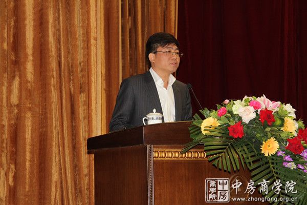 万晟地产董事总经理张俊