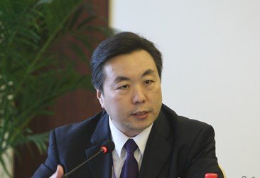 中南财经政法大学法学院教授乔新生