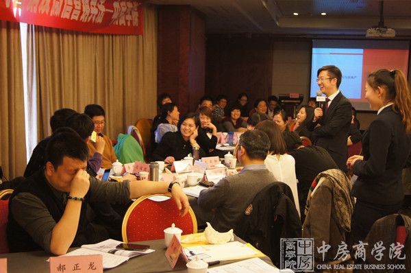 2015年房地产网络营销奏响“白银时代“