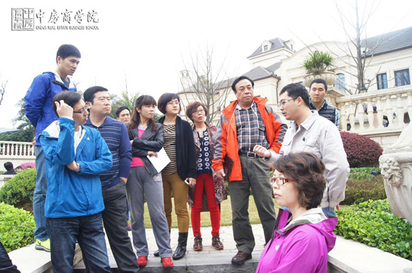 首创集团某公司重庆•成都豪宅别墅地产考察圆满结束
